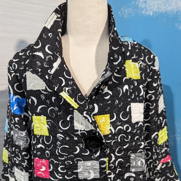 Joseph Ribkoff abstract blazer, size 6 -8-10 - Picture 2 of 7